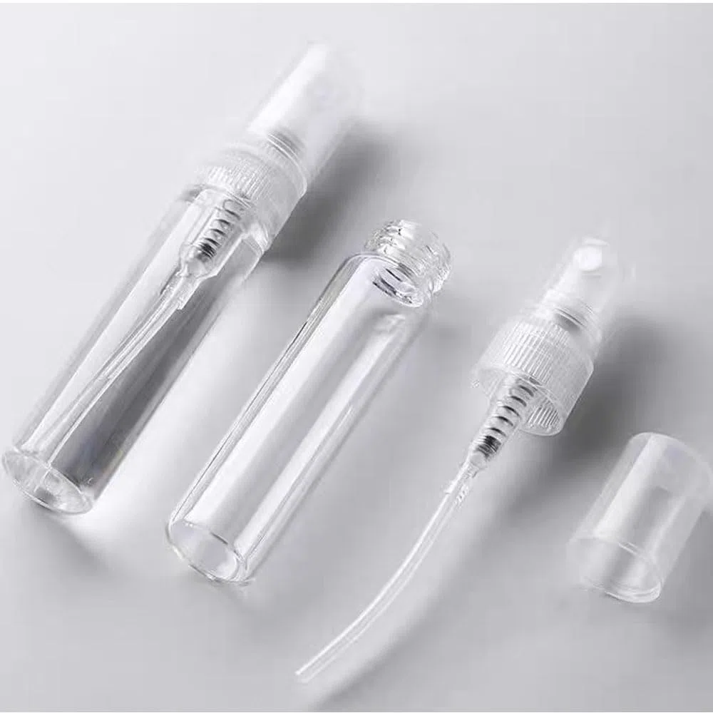 30 Pezzi Mini Flacone Spray, 3ml bottiglia campione,Riutilizzabile tomizzatore bottiglia di Profumo in Vetro (con etichetta adesiva)