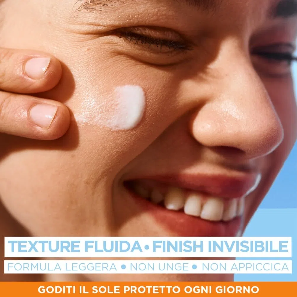 Garnier Fluido Viso Anti Imperfezioni, Uso Quotidiano, Protezione Solare Molto Alta SPF 50+, Effetto Invisibile, Con Niacinamide, Dermatologicamente Provato, Super UV, Ambre Solaire, 40 ml