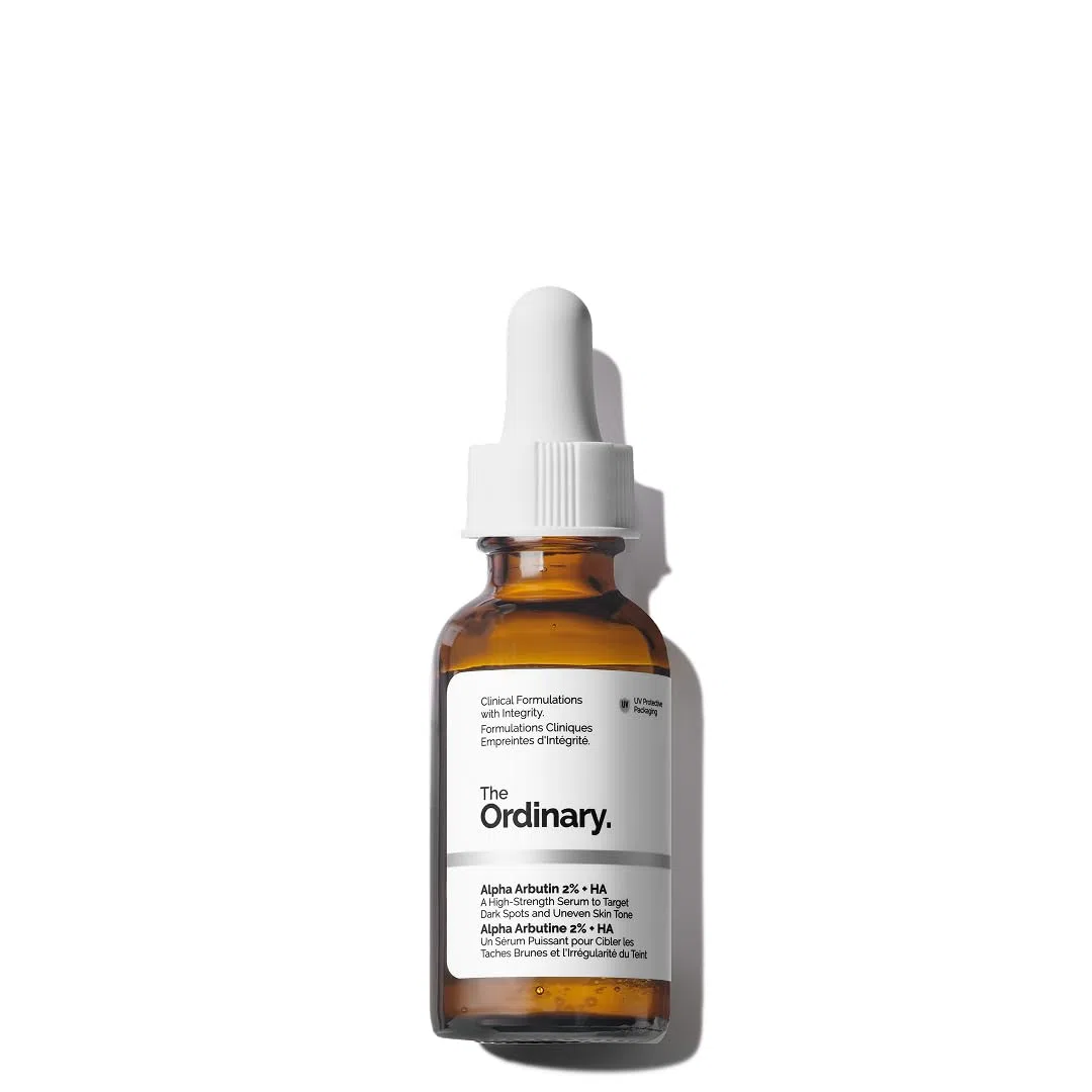 The Ordinary Alpha Arbutin 2% + HA, Siero Alfa-Arbutina e Acido Ialuronico, Illumina la pelle e riduce le macchie della pelle